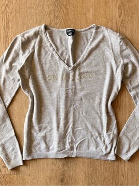 Bebe v-neck long sleeve grey sweater with rhinestone-embellished logo